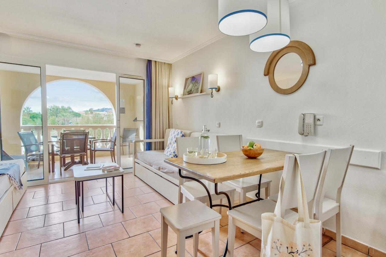 Residence Pierre & Vacances Premium Les Calanques Des Issambres Лес-Иссамбр Экстерьер фото