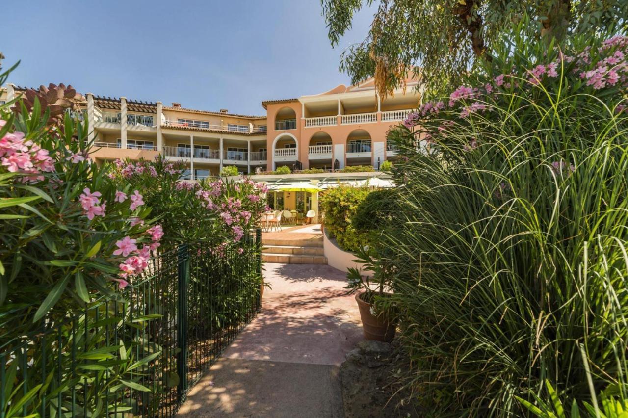 Residence Pierre & Vacances Premium Les Calanques Des Issambres Лес-Иссамбр Экстерьер фото