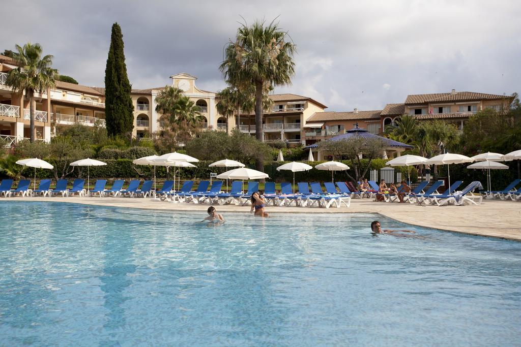 Residence Pierre & Vacances Premium Les Calanques Des Issambres Лес-Иссамбр Экстерьер фото